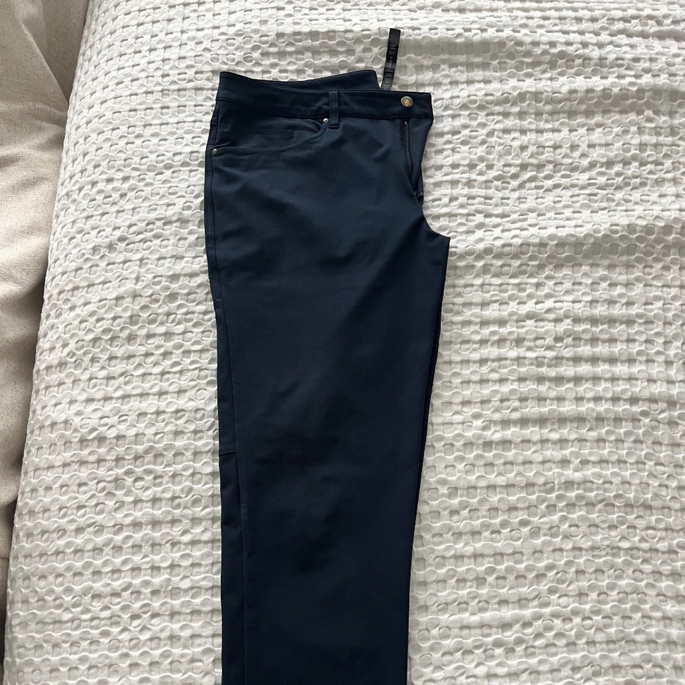 Lululemon ABC Pants 36" (but measure like 35")